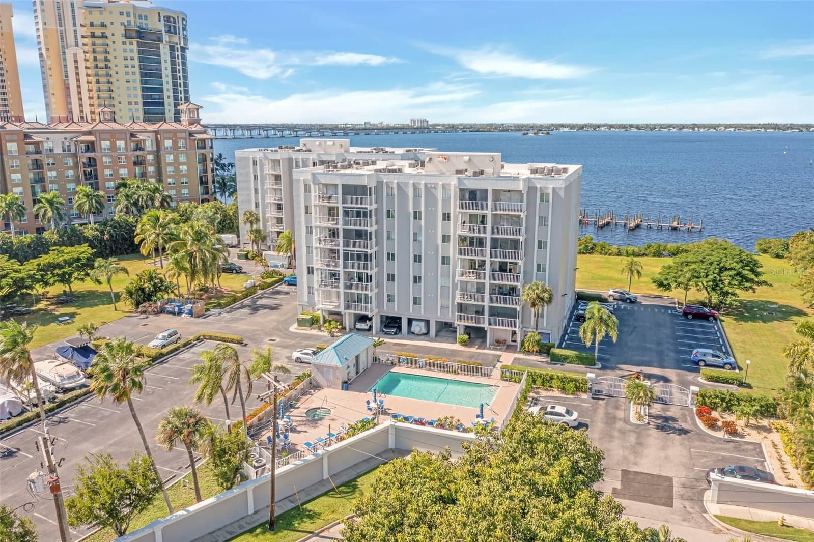 2875 PALM BEACH