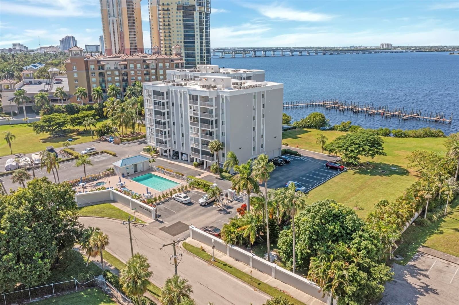 2875 PALM BEACH