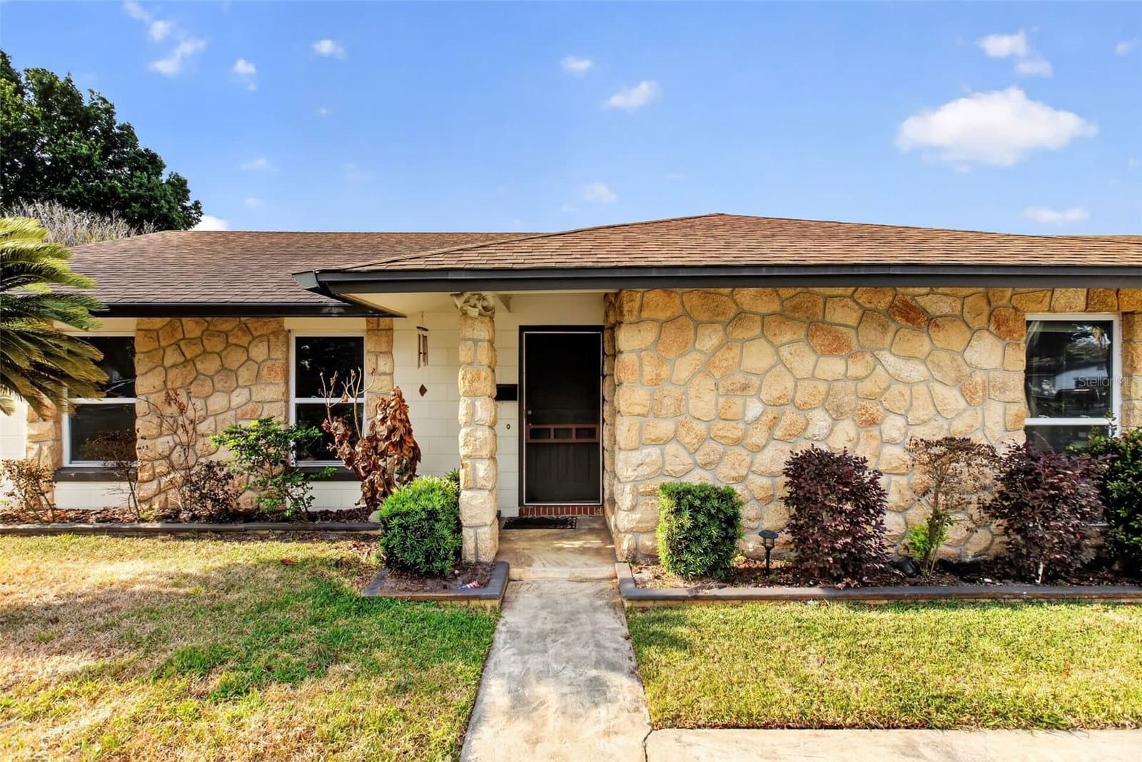 2738 FIRESIDE