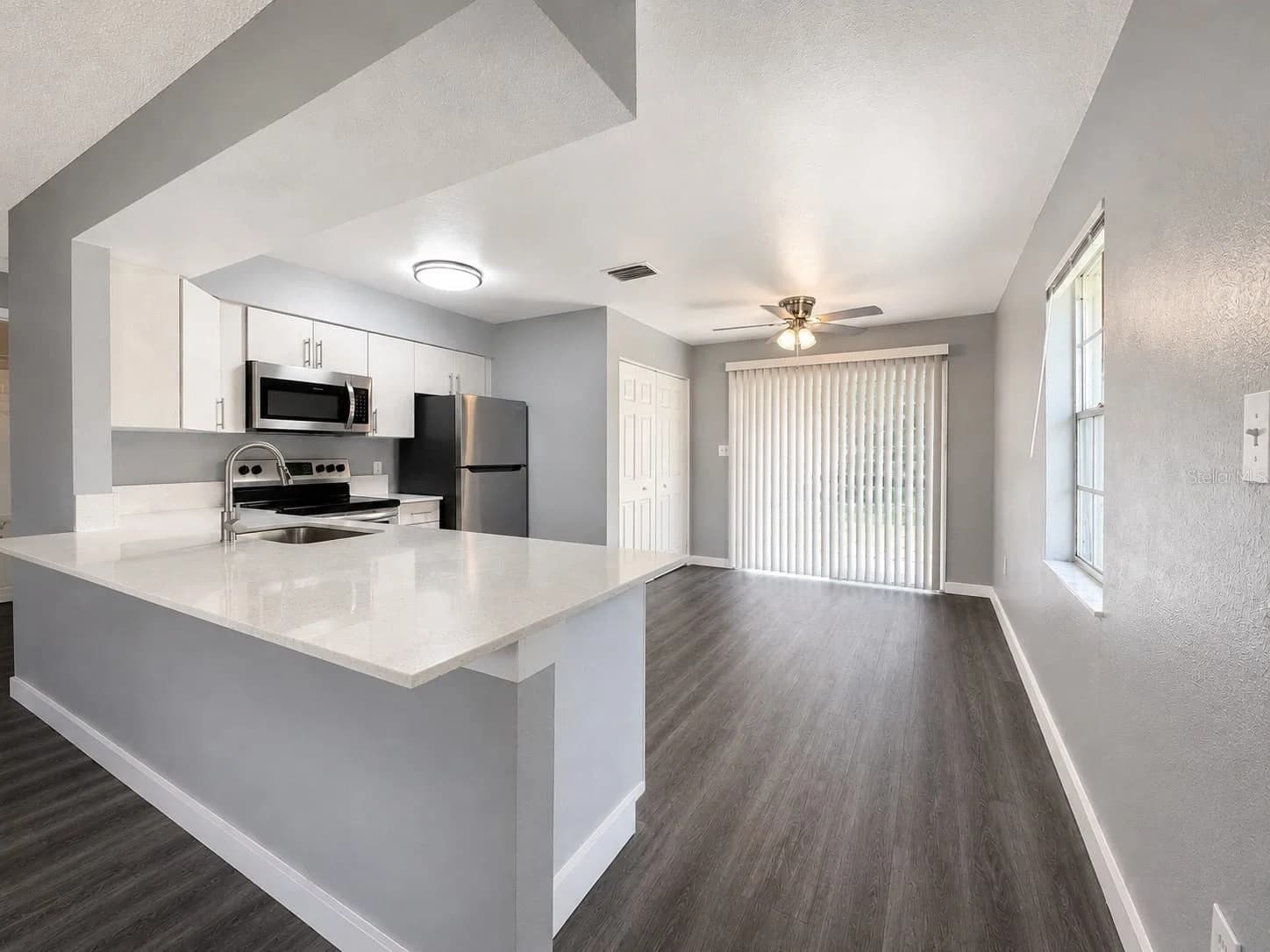 Photo 5 of 3107 WOODHILL Road