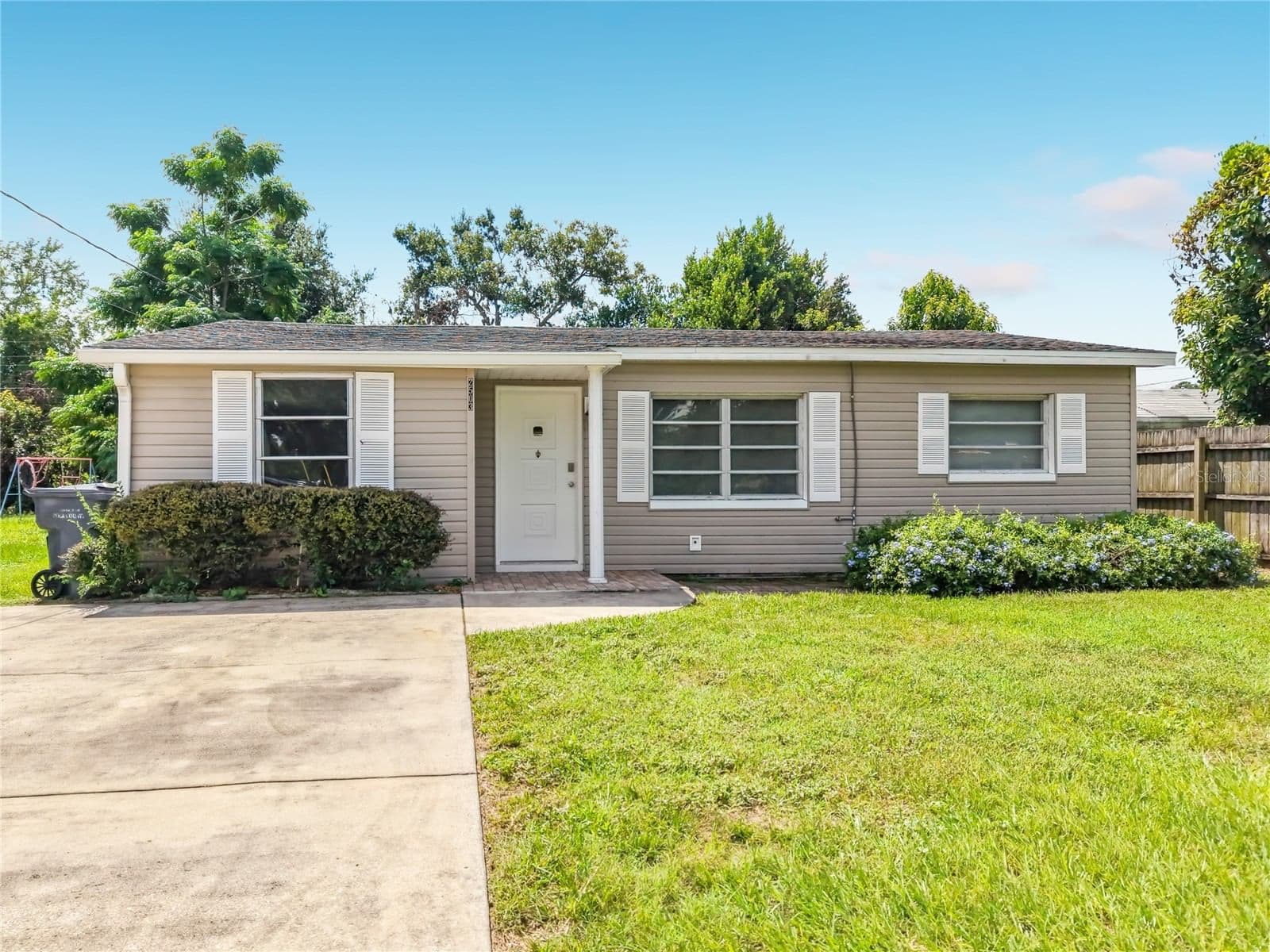 2503 CETRA Court
