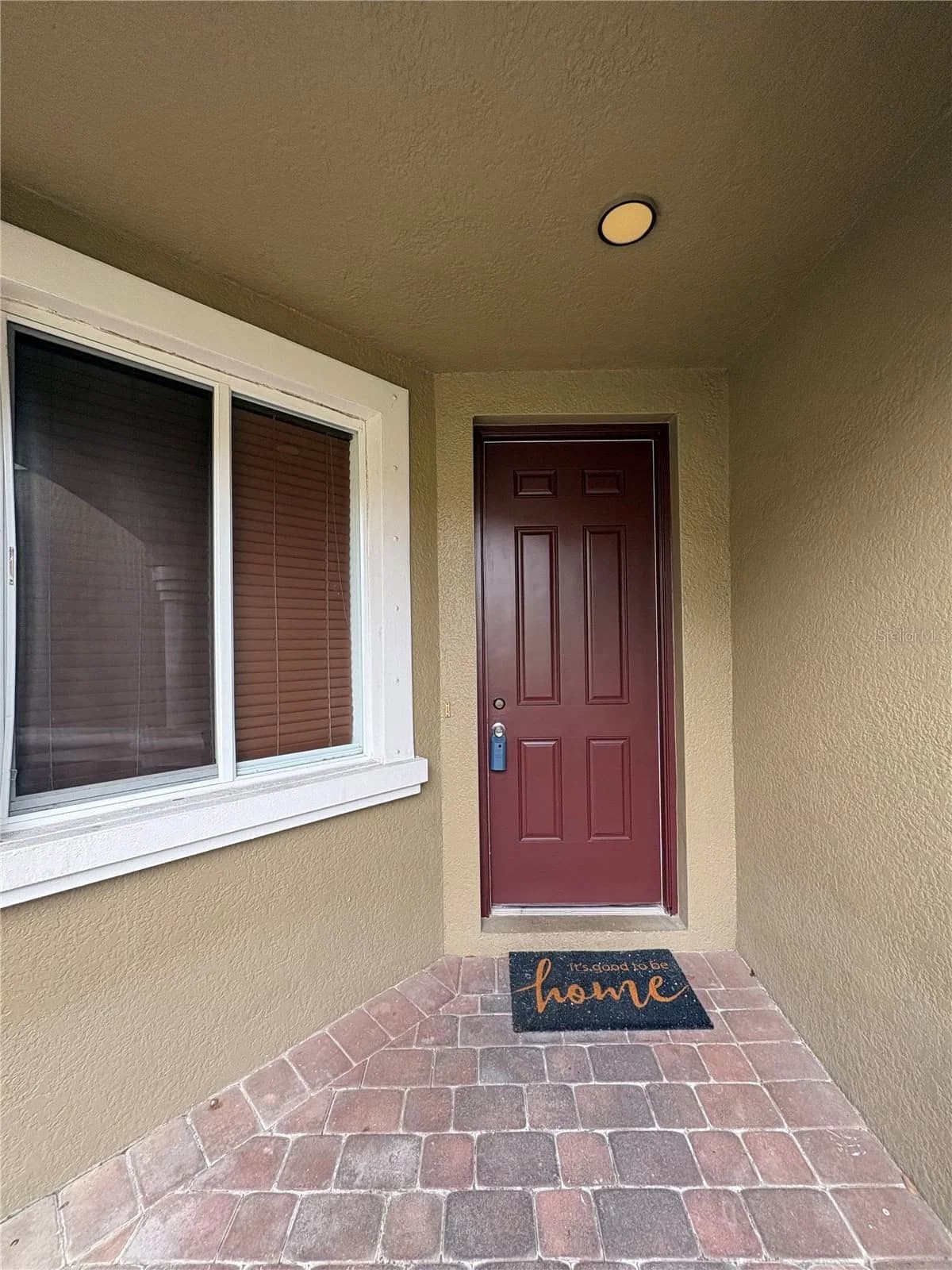 Photo 4 of 17533 LAUREL GROVE Court