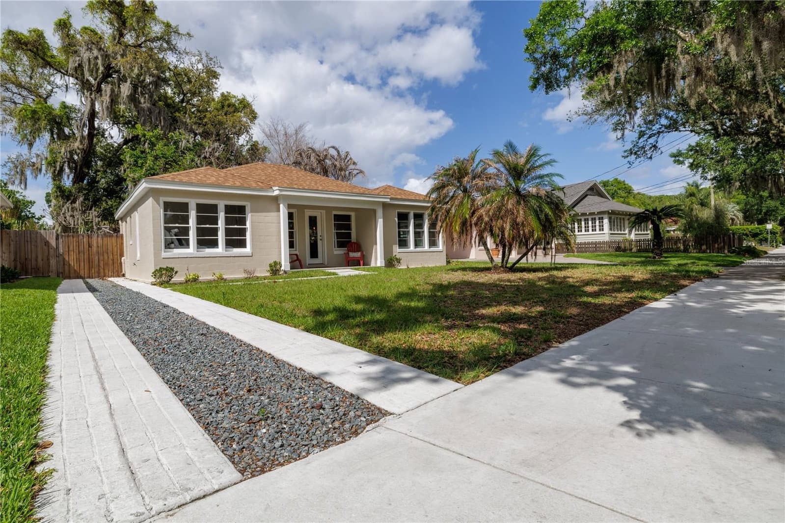 1209 WASHINGTON