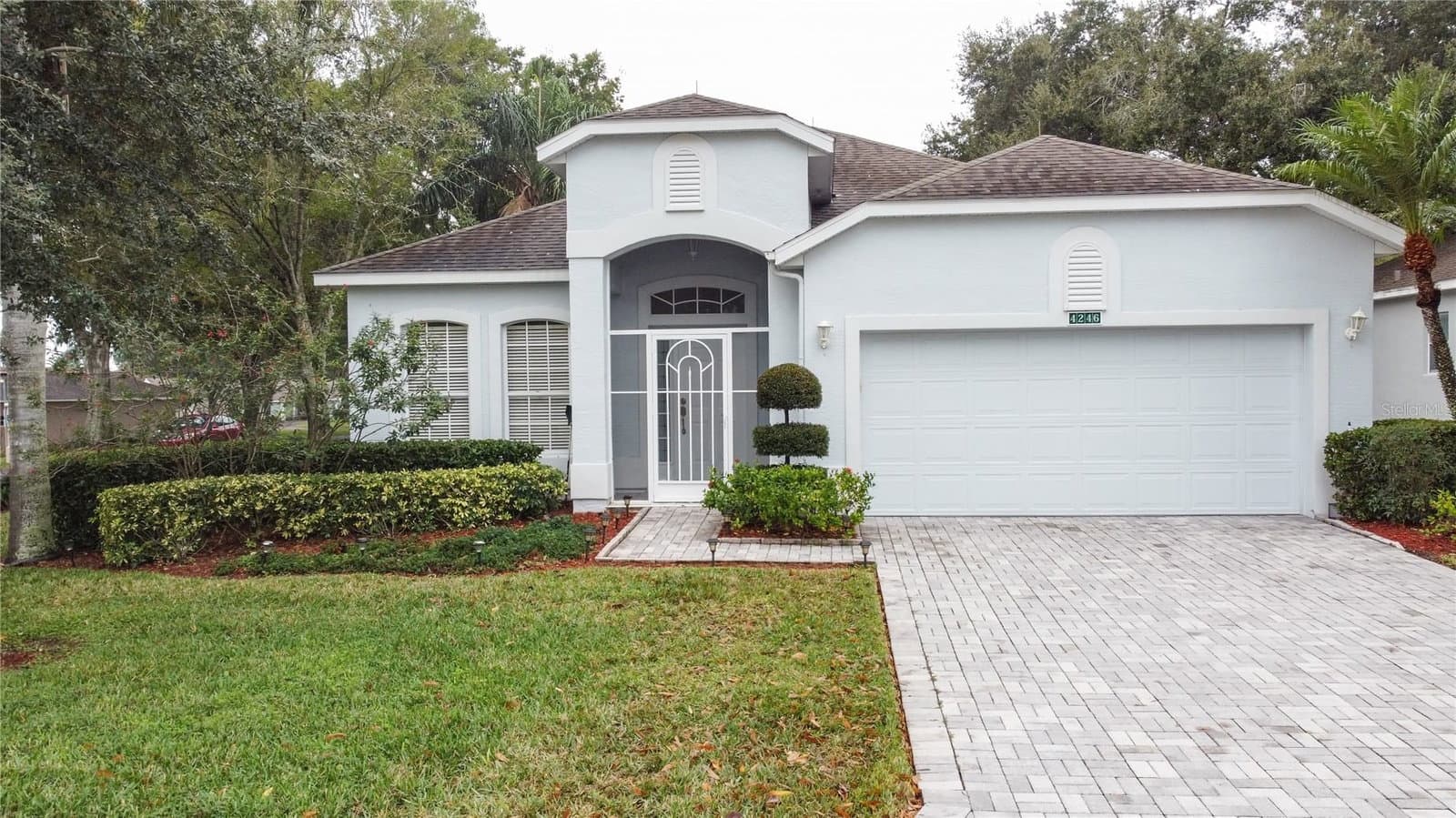 4246 NEWLAND