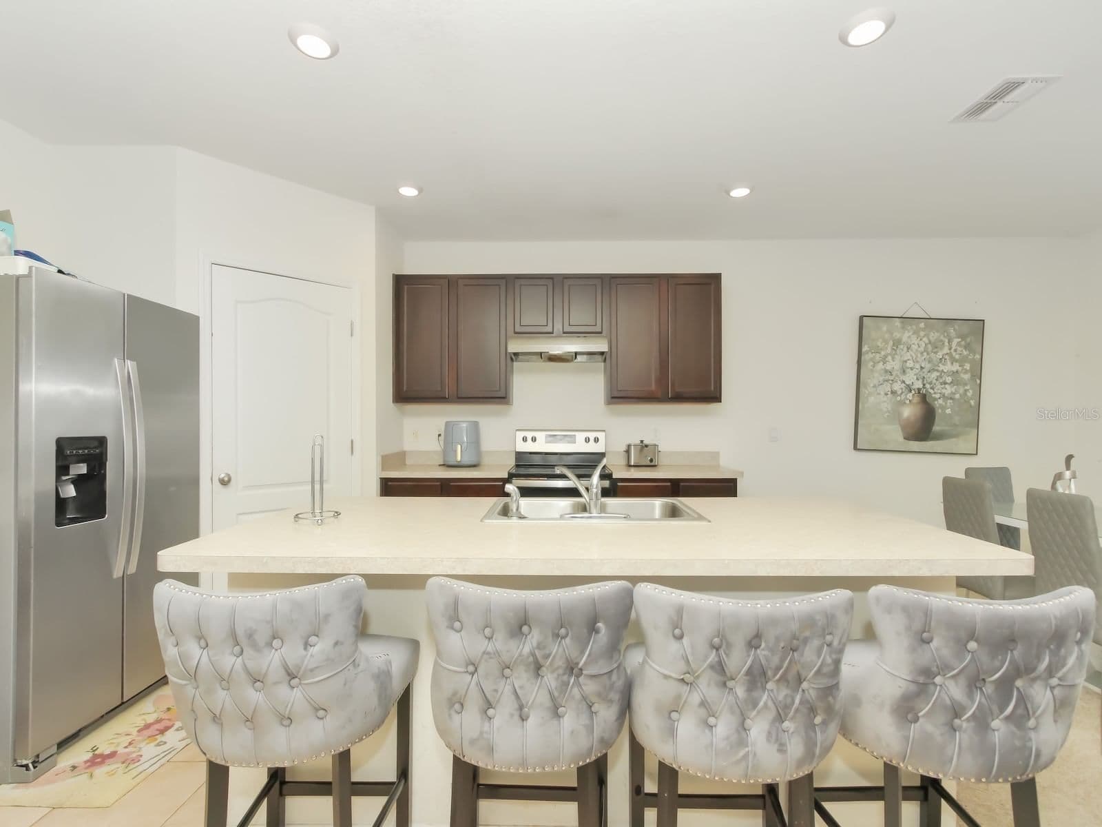 714 AUBURN GROVE