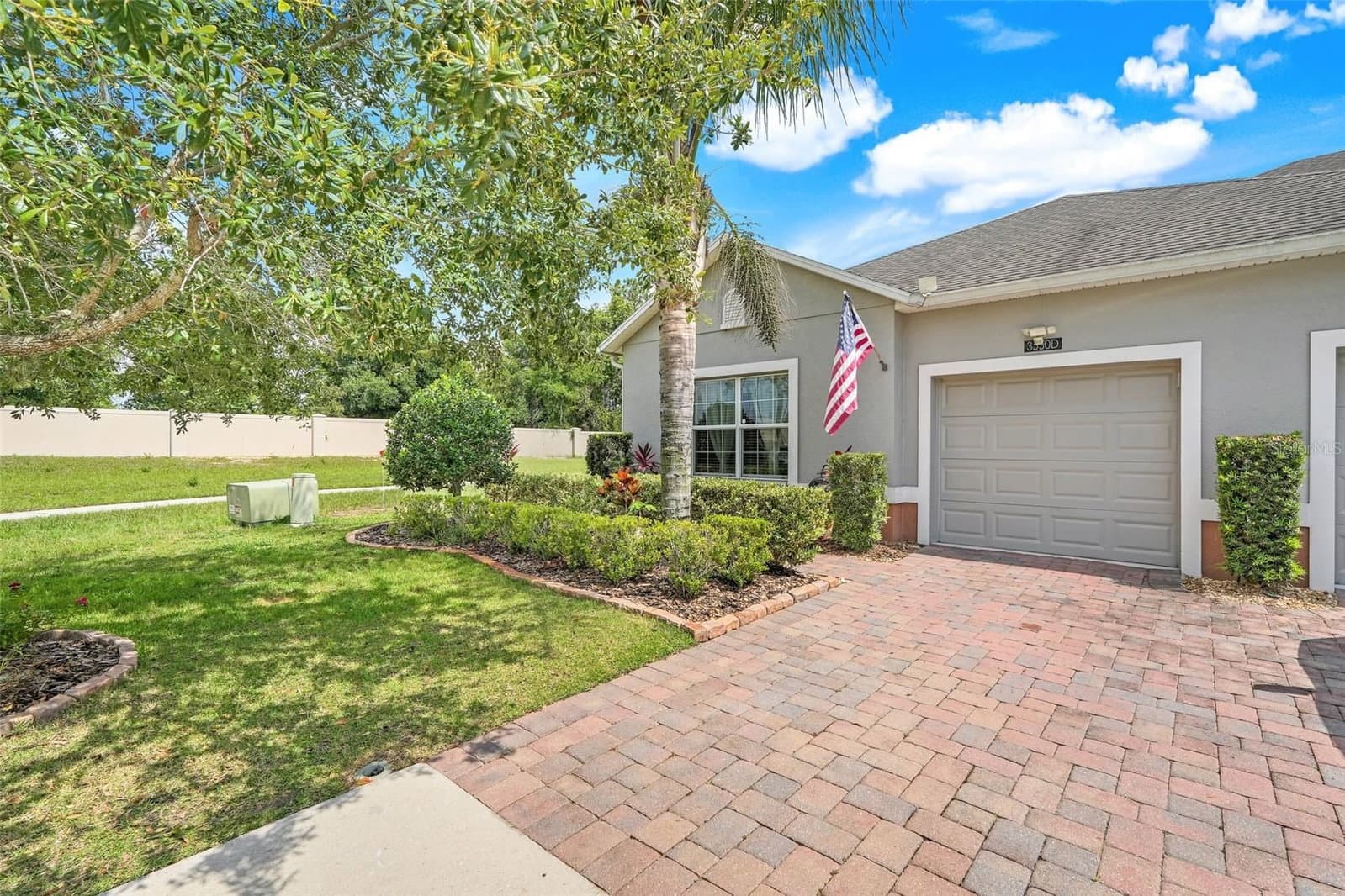 Photo 4 of 3550 FAIRWATERS
