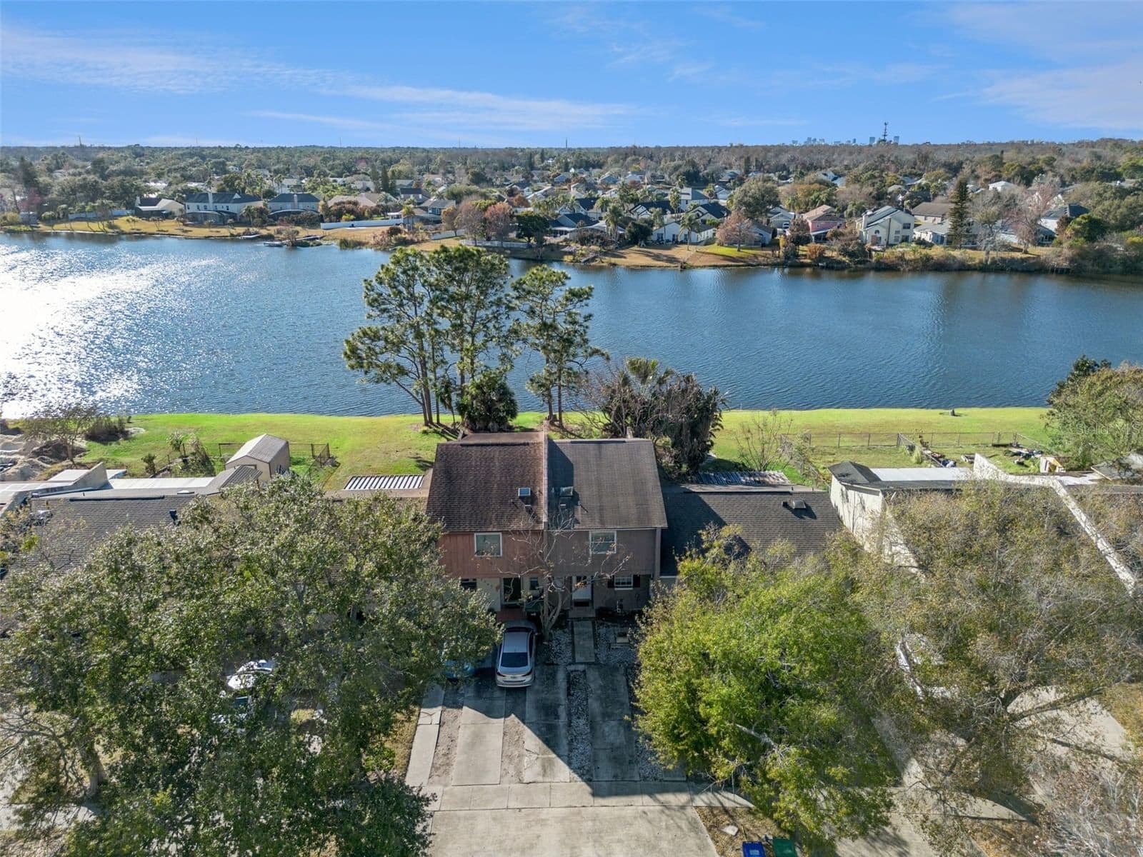 2538 RIO PINAR LAKES