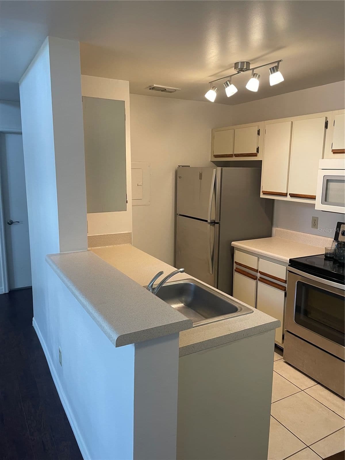 5992 WESTGATE
