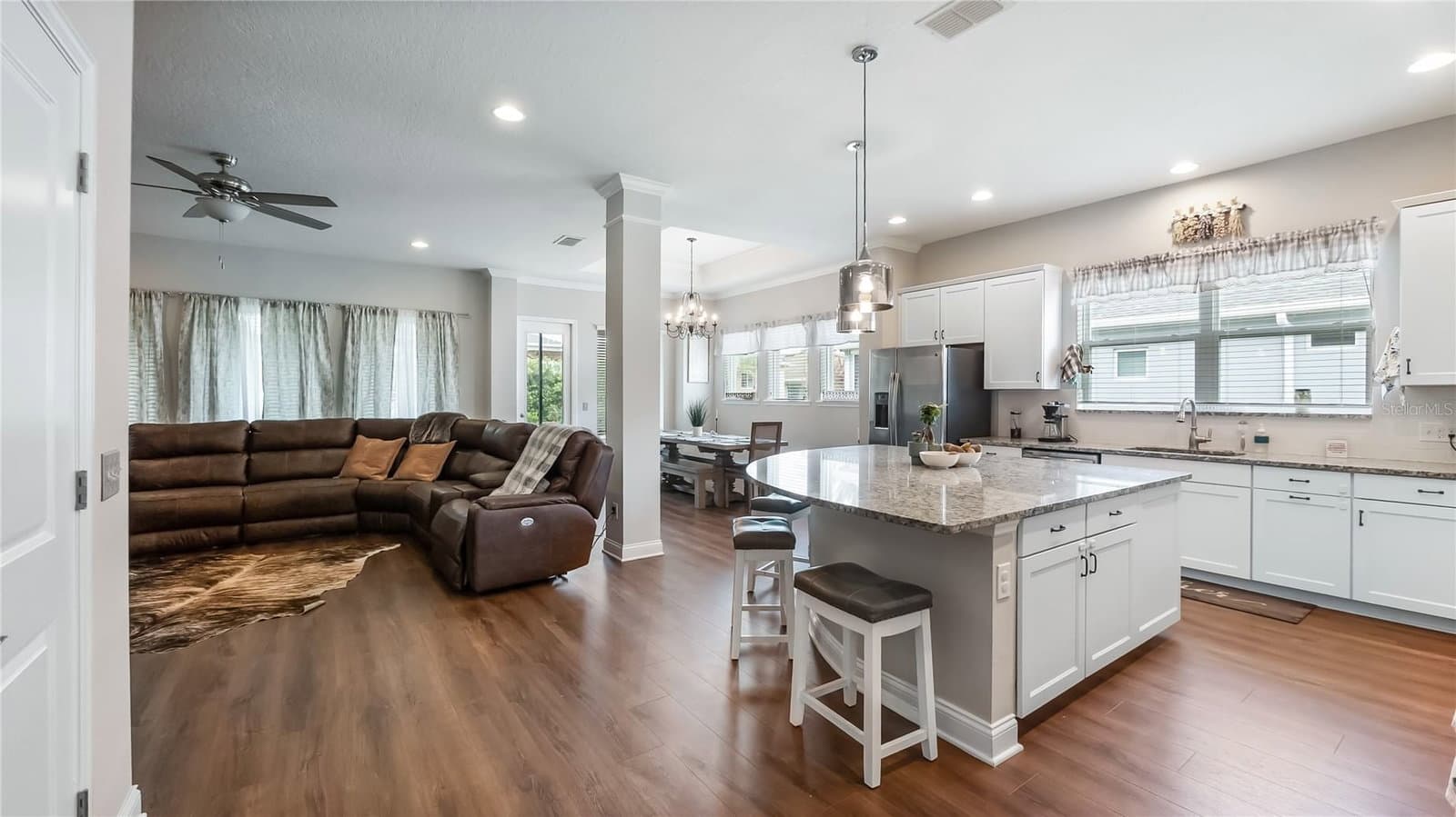 Photo 5 of 16451 GOOD HEARTH