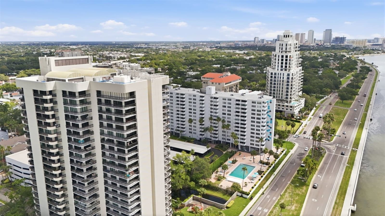 2413 BAYSHORE