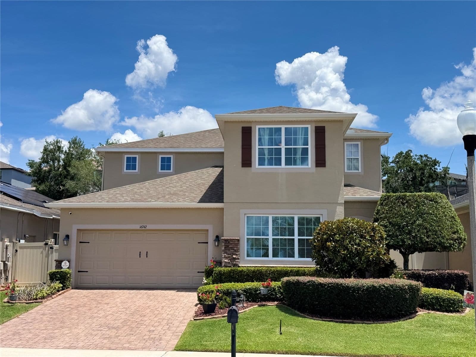 16742 ABBEY HILL