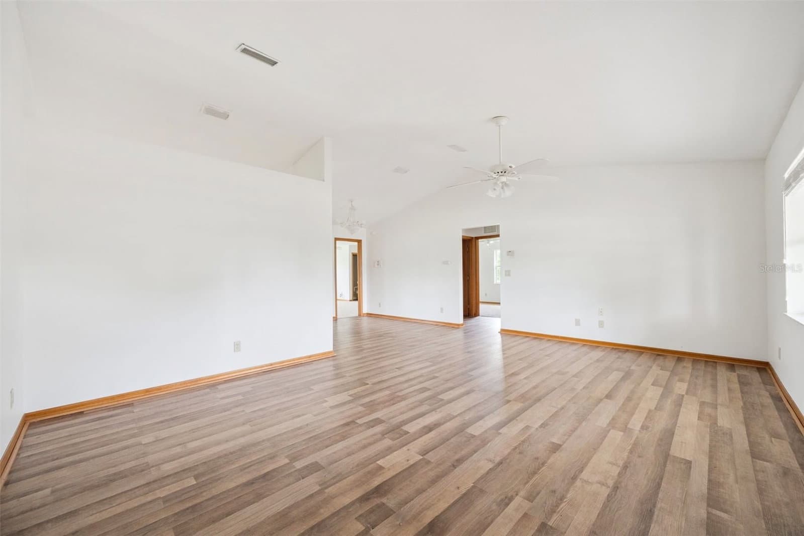 Photo 5 of 261 61ST
