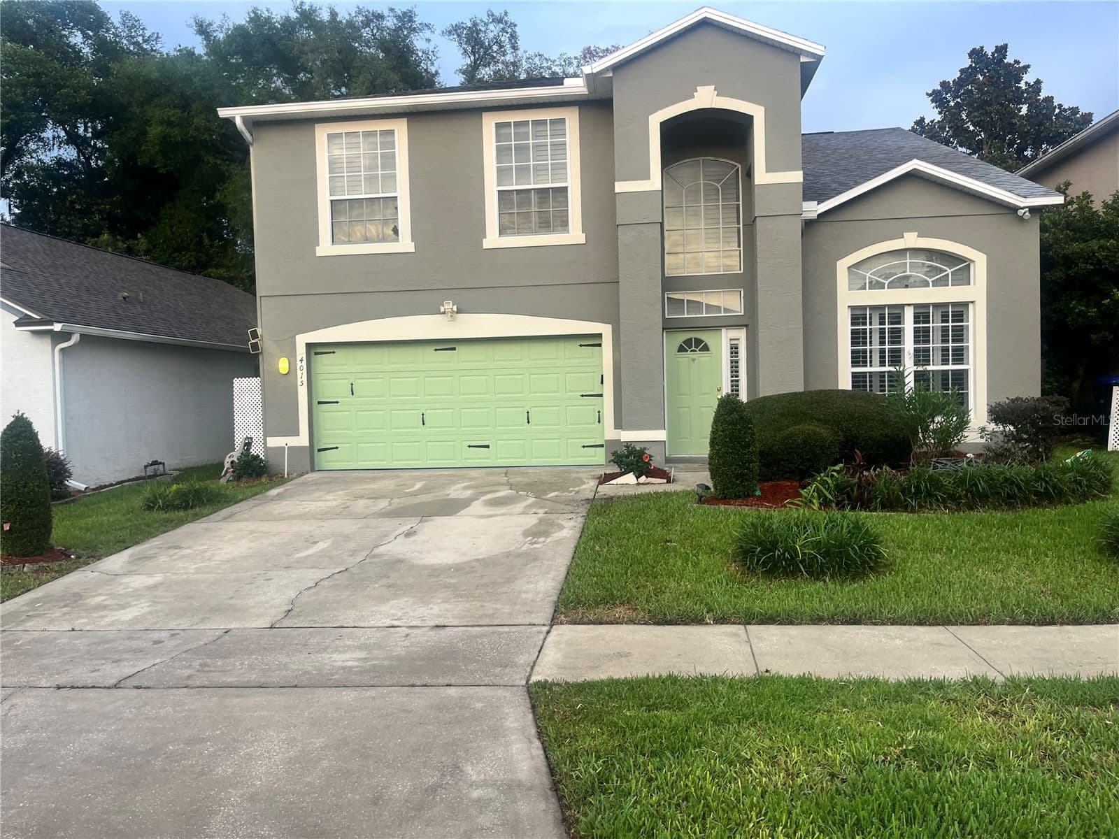 4015 LAKESIDE RESERVE