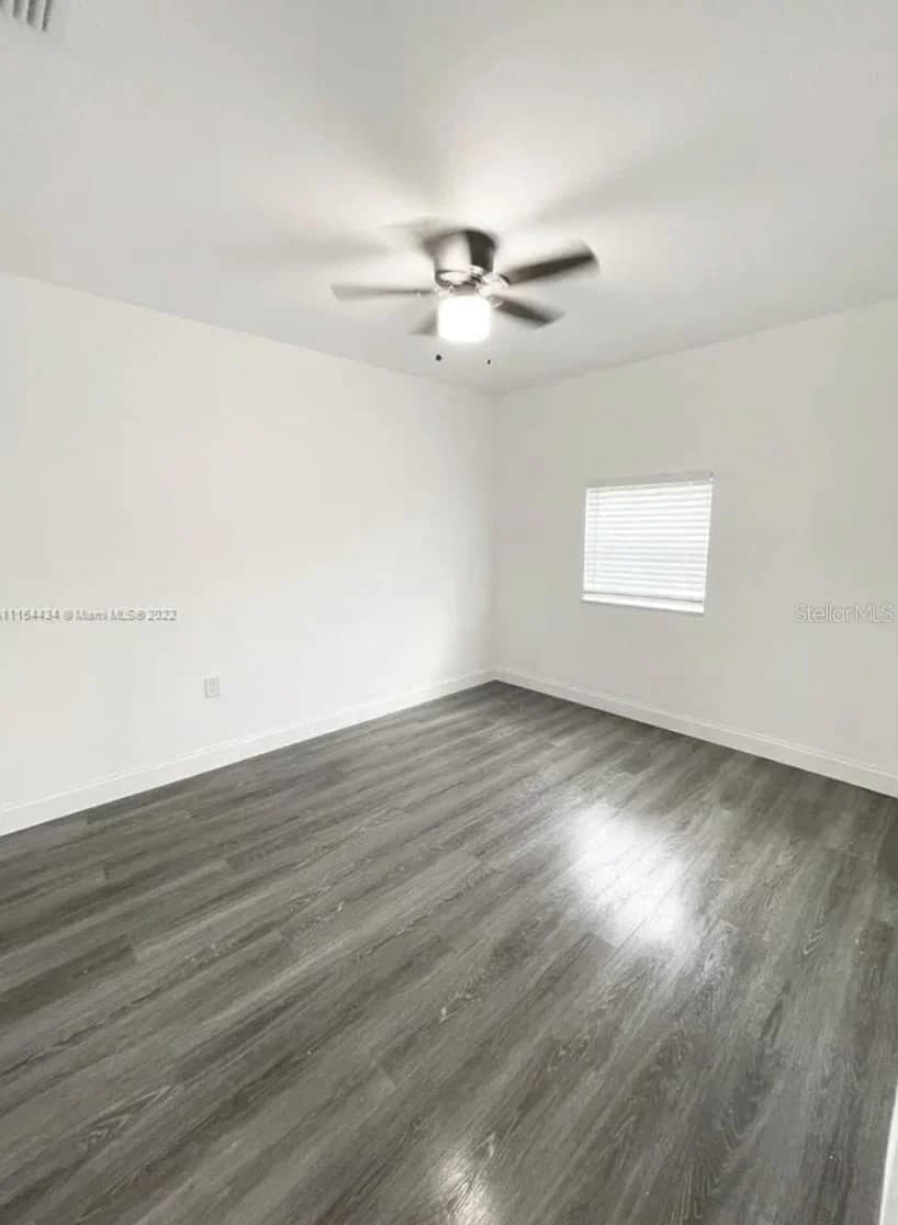Photo 4 of 710 9TH Street