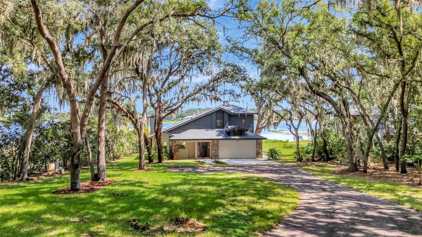 10547 LAKESHORE