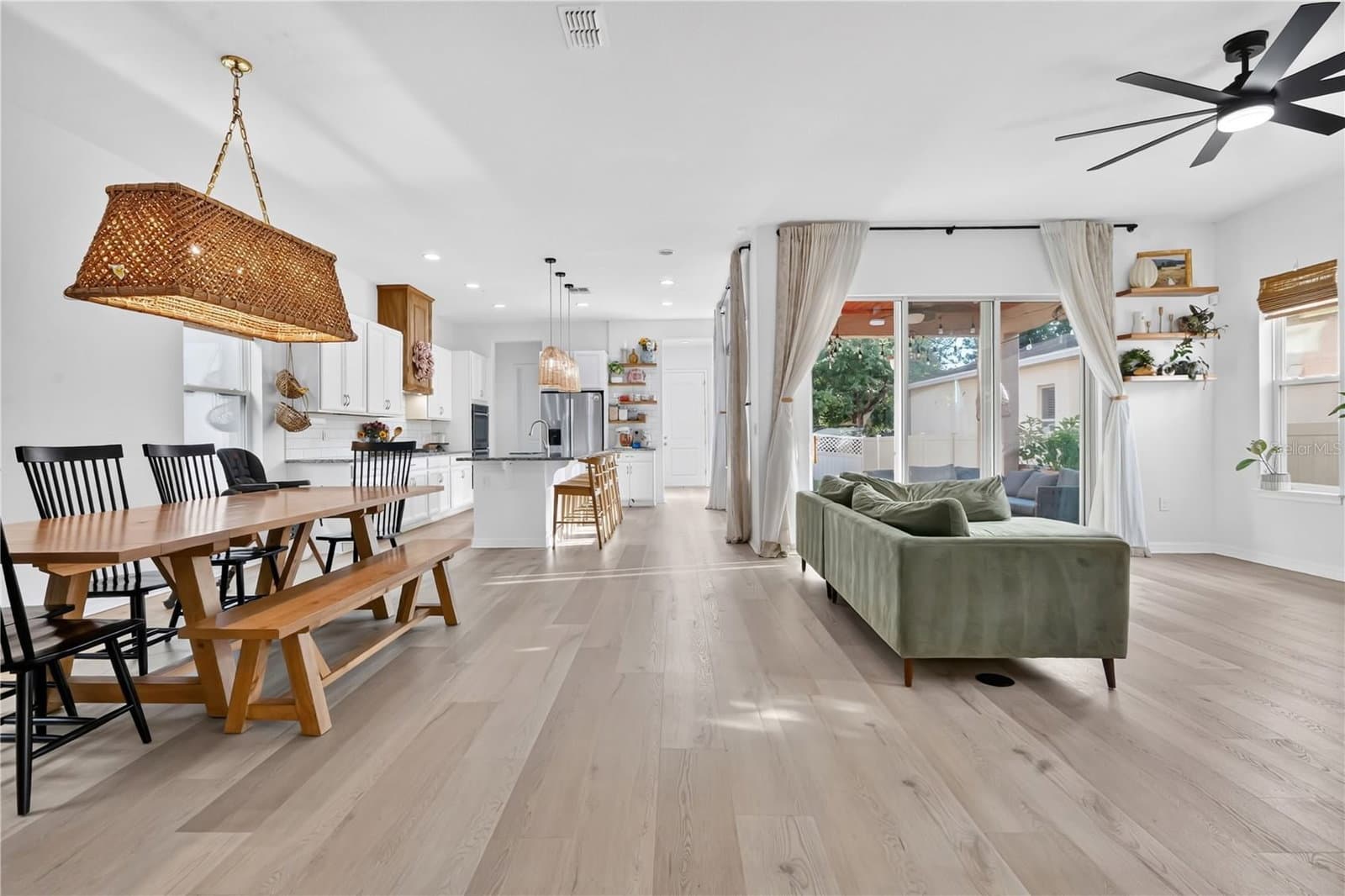 Photo 4 of 17059 HARBOR OAK