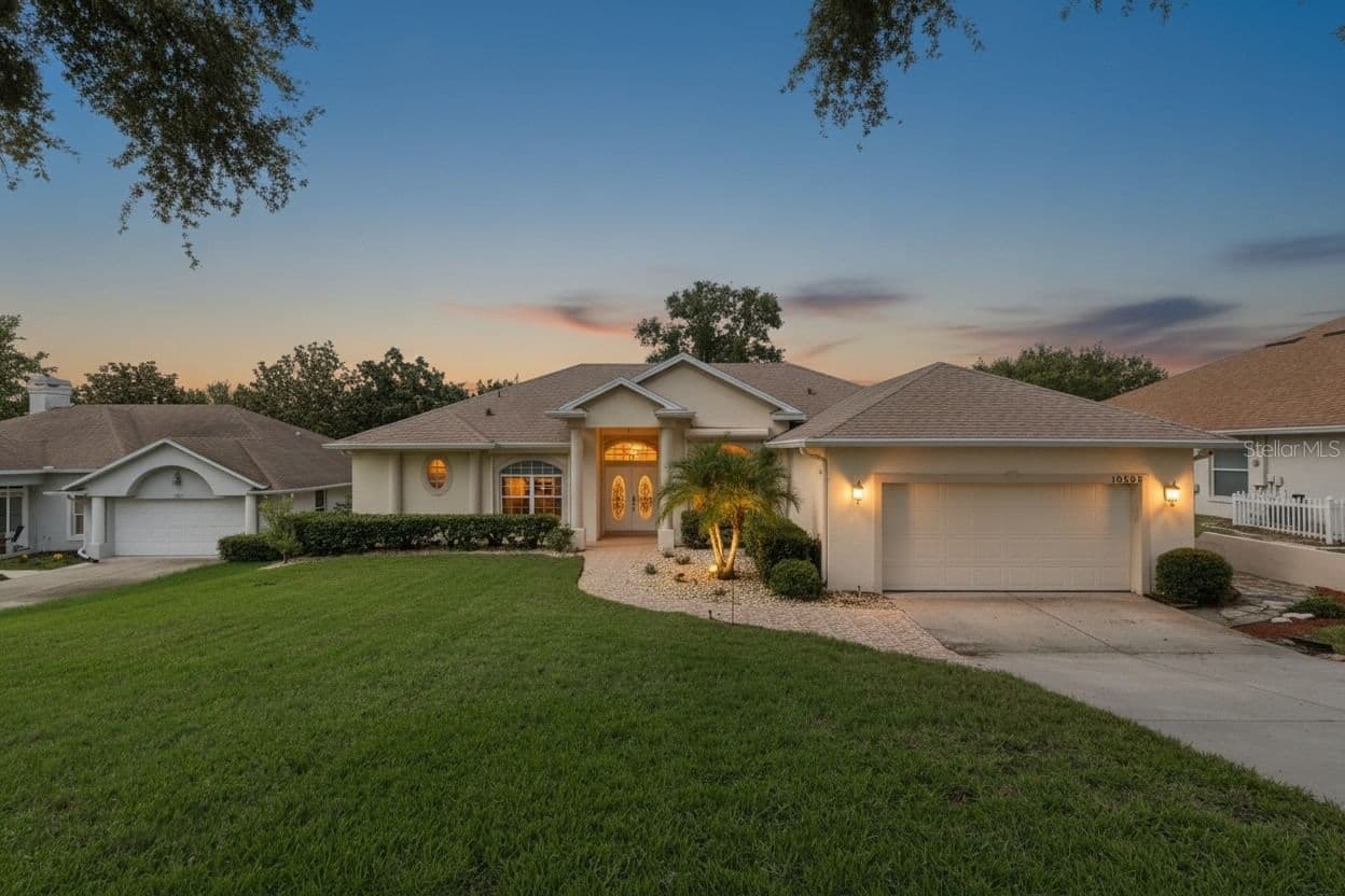 10308 CALLE DE FLORES