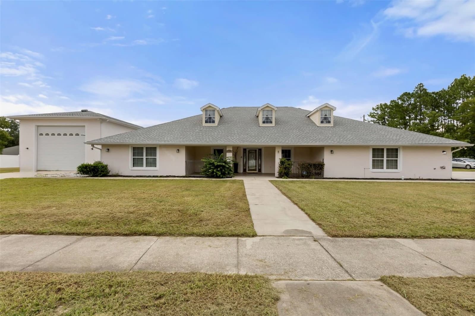 639 MARION OAKS
