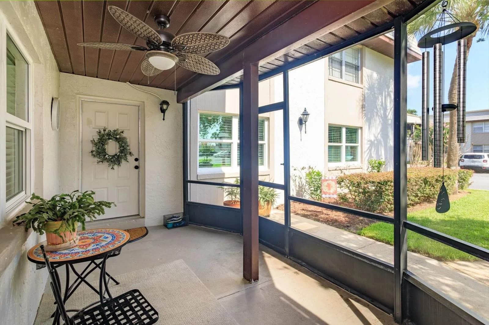27 WINDTREE Lane #102