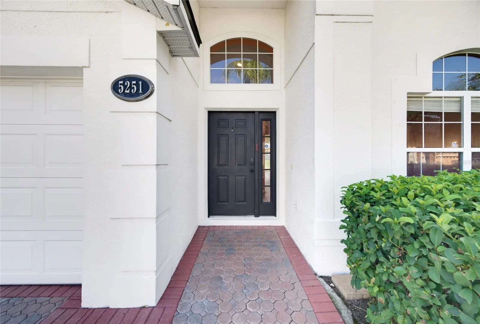 5251 LOS PALMA VISTA Drive