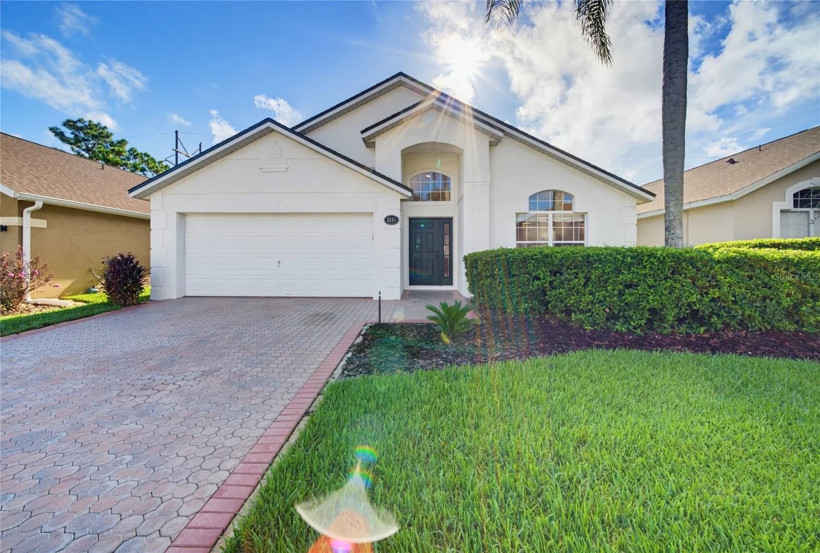 5251 LOS PALMA VISTA Drive