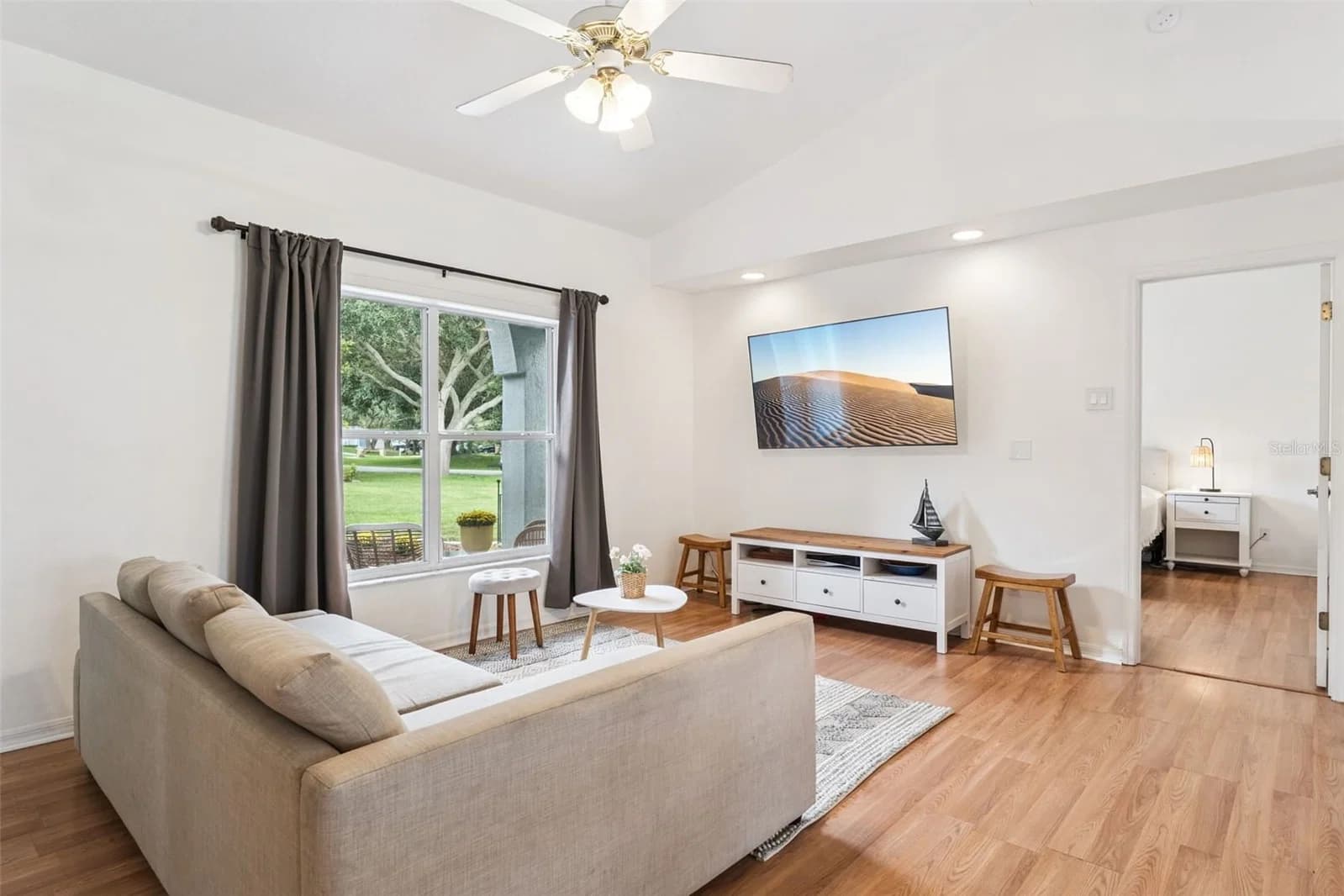 Photo 5 of 11630 KIPLING Court