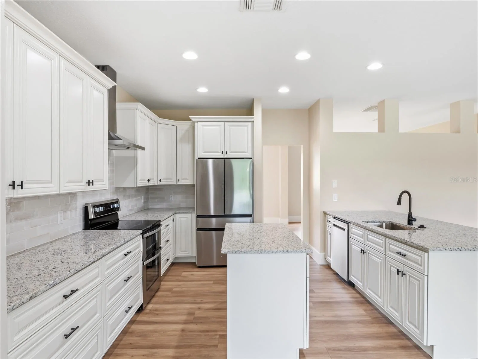 2242 WINTERMERE POINTE Drive