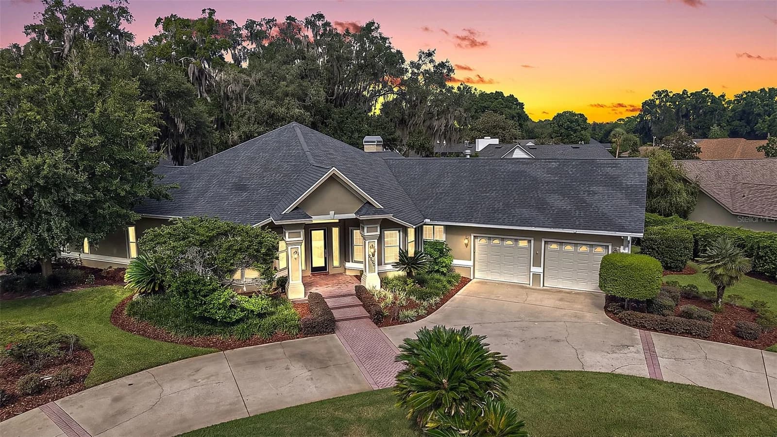 2220 MILL CREEK Circle