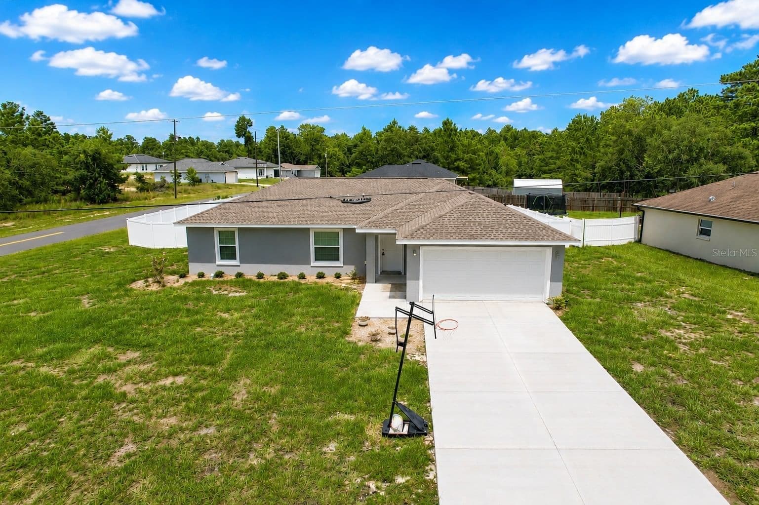 476 MARION OAKS Pass