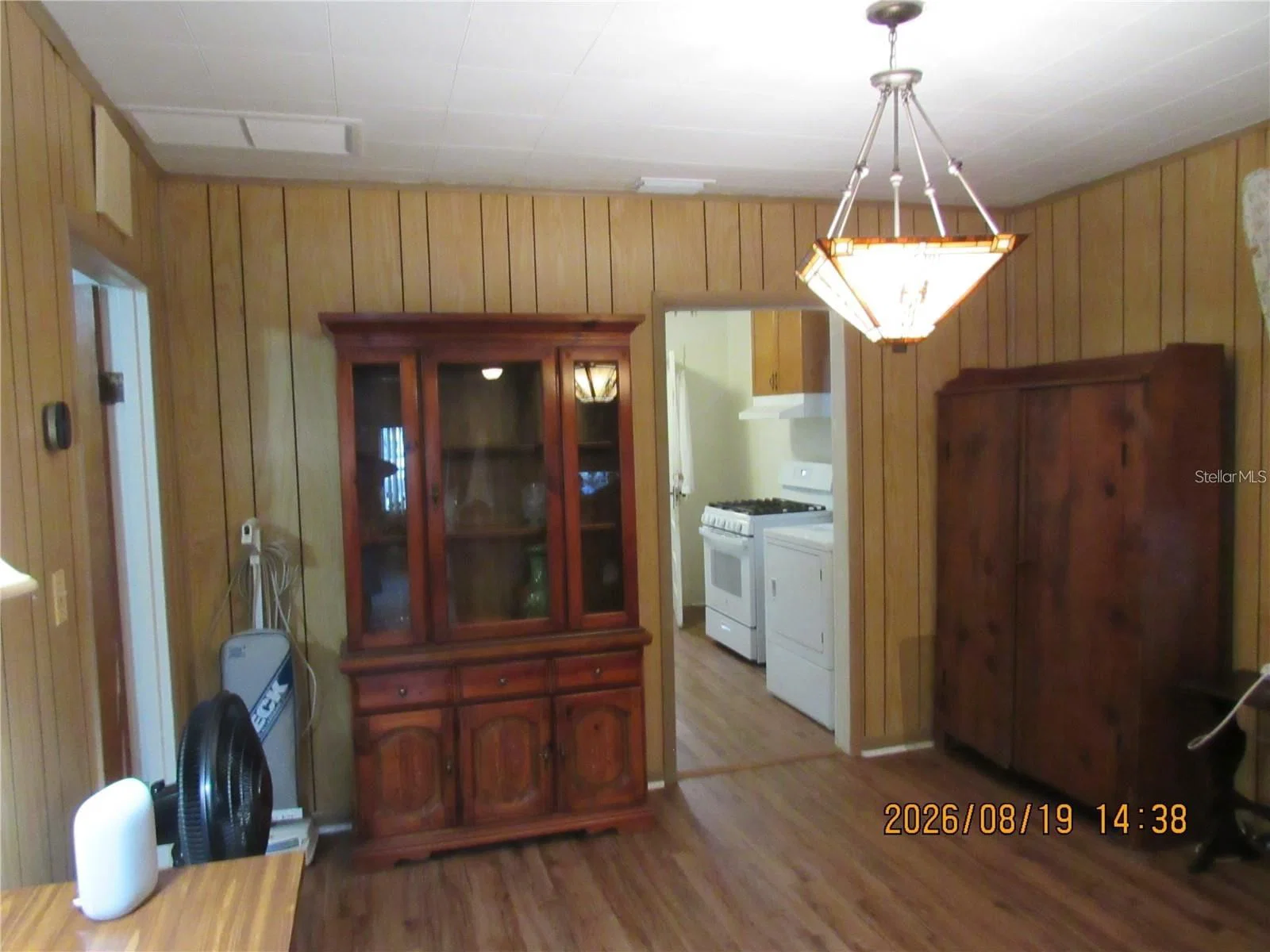 Listing photo