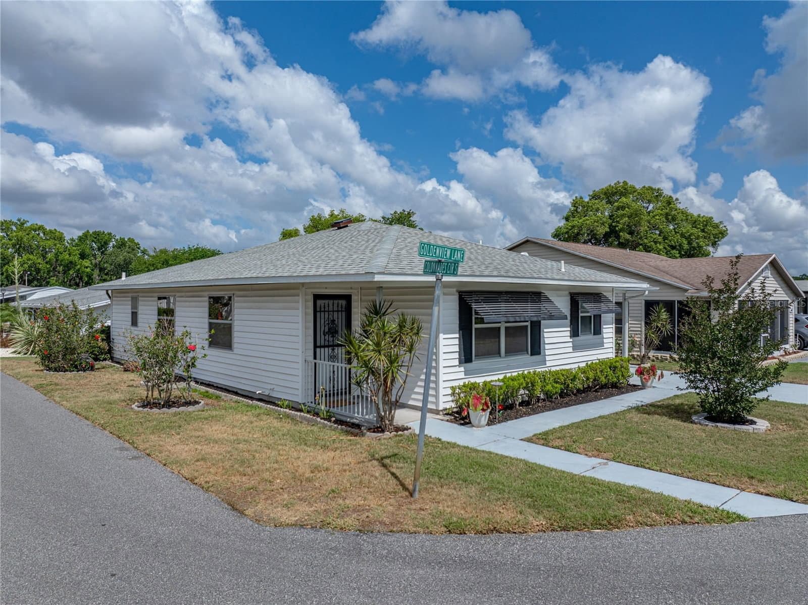 4965 GOLDENVIEW