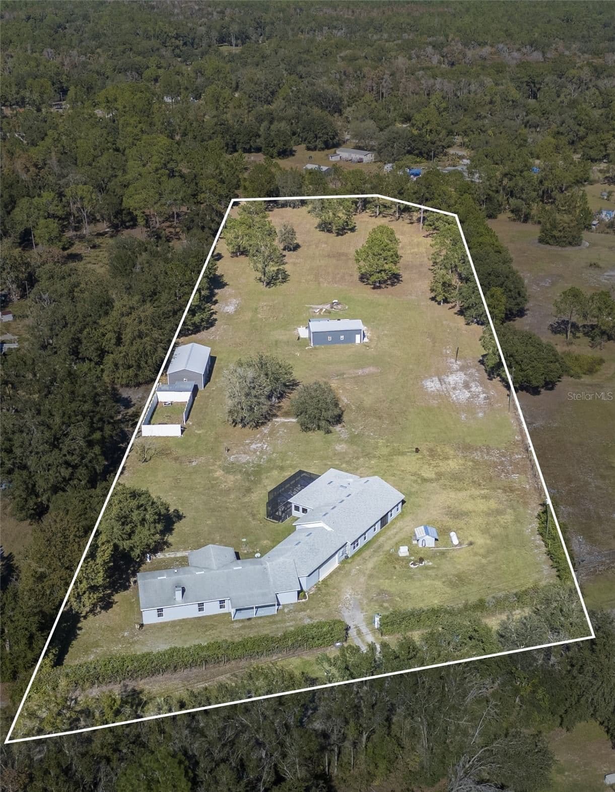 Photo 5 of 2525 RANCHLAND ACRES