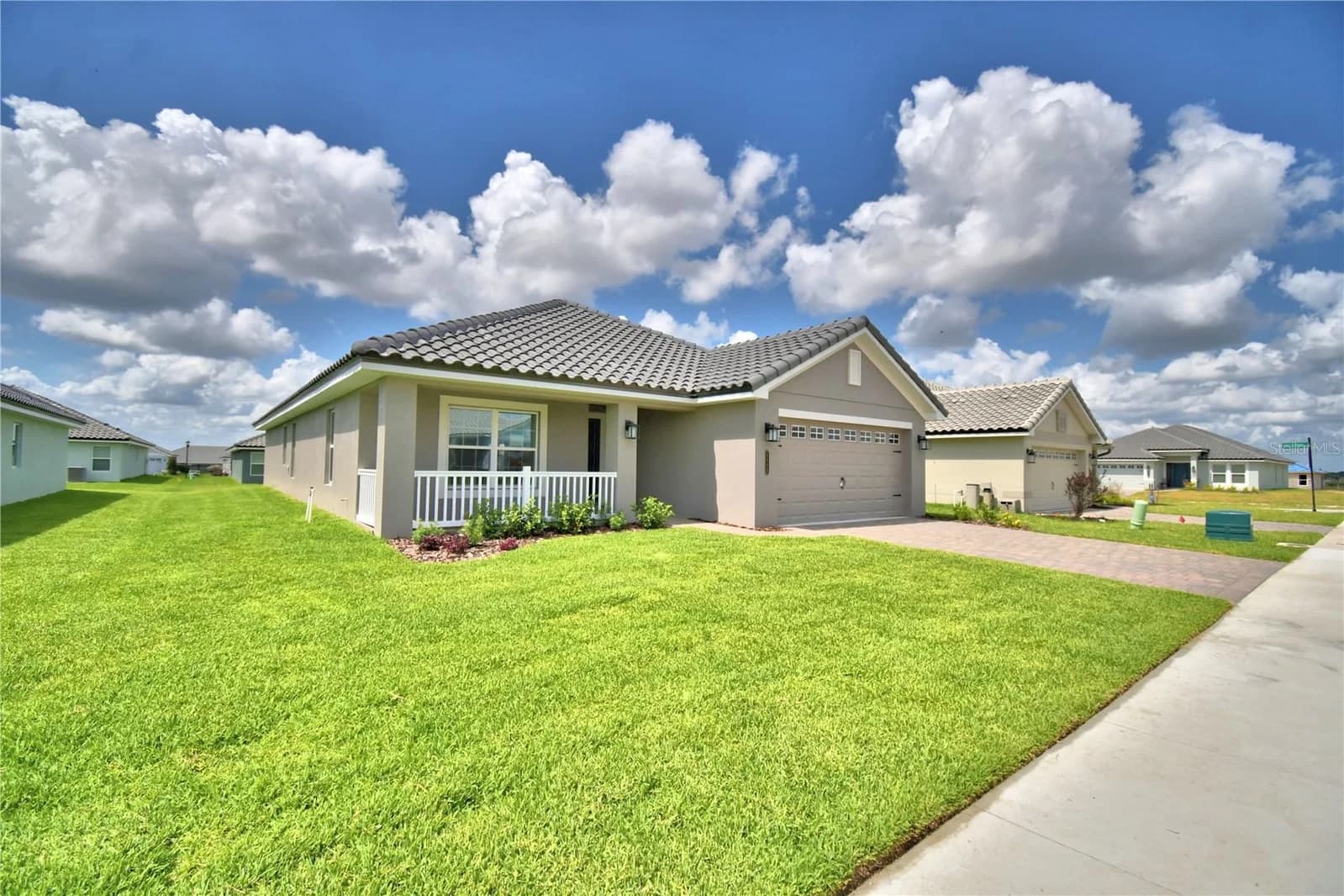 4663 GRANDVIEW GLEN Drive