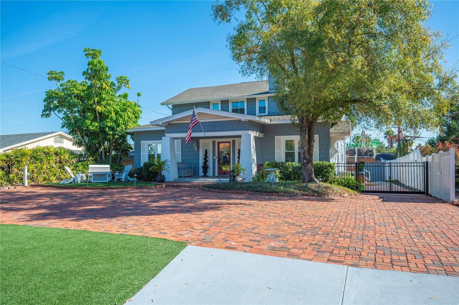 Photo 5 of 2214 COVENTRY