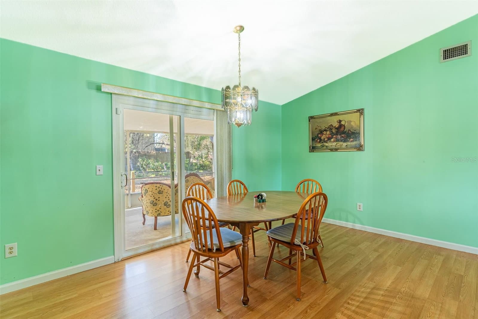 Photo 4 of 5103 GREENBROOK