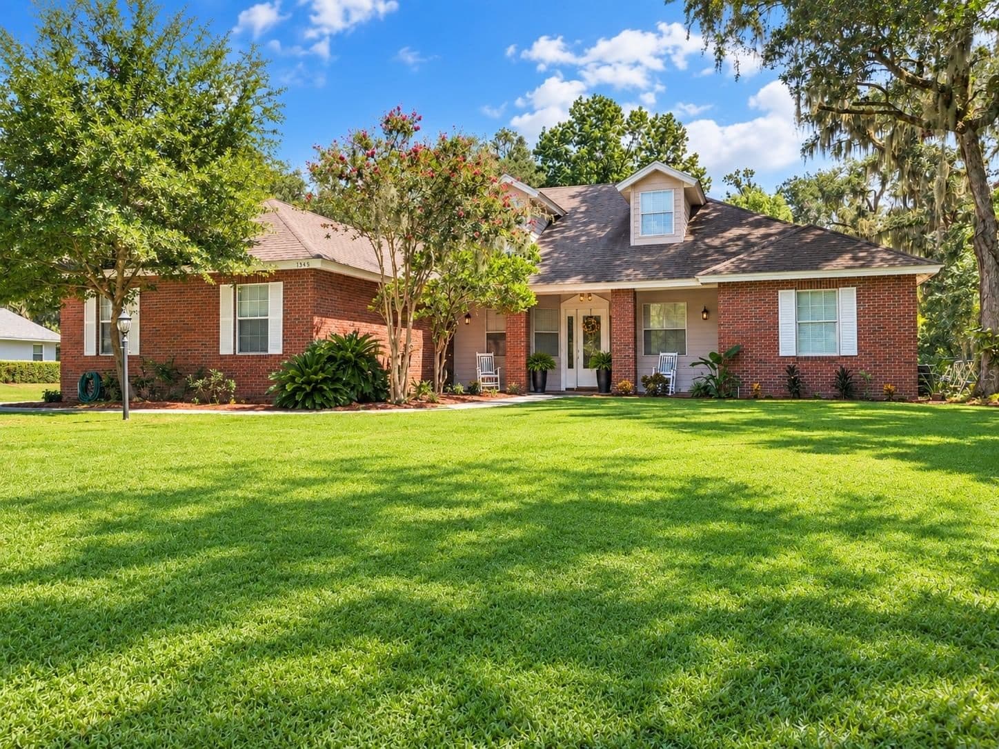 1345 N LONGOAK DR Drive