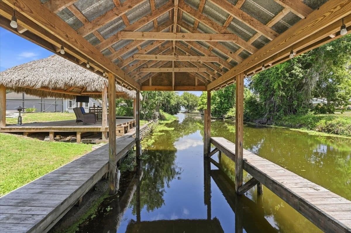 Photo 4 of 2770 LAKE PIERCE