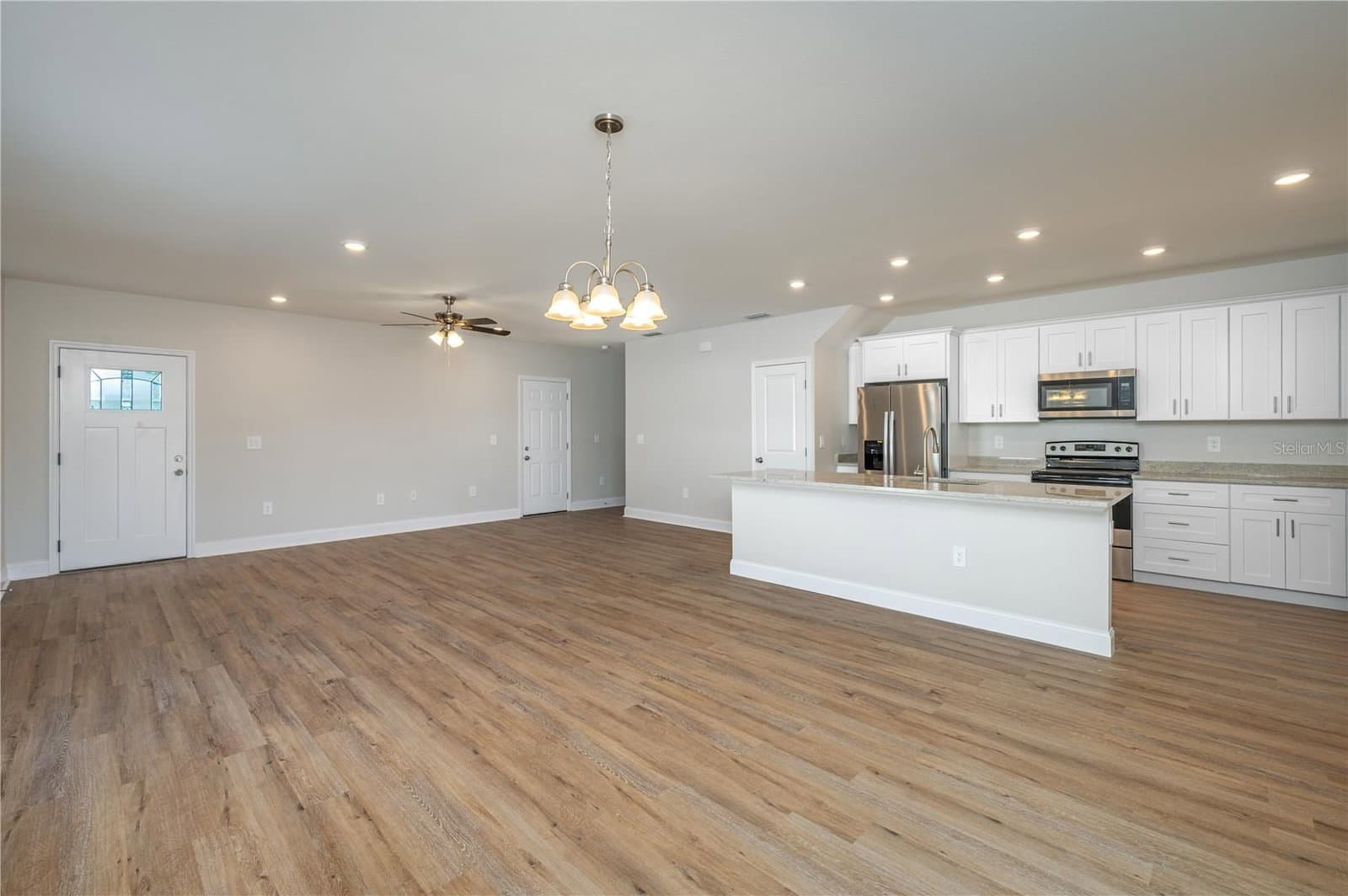 Photo 4 of 2169 SUTTON RIDGE