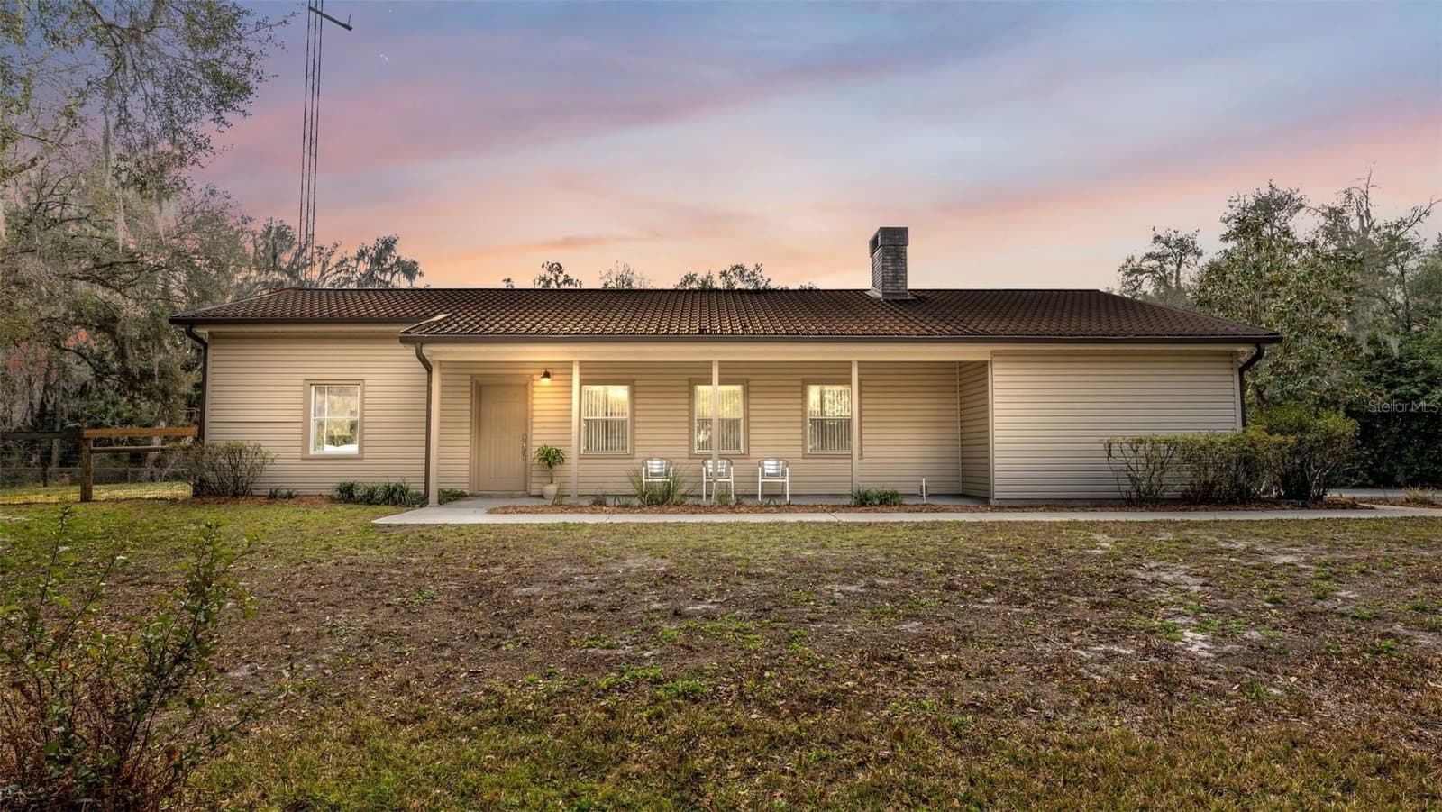 6400 FORESTWOOD