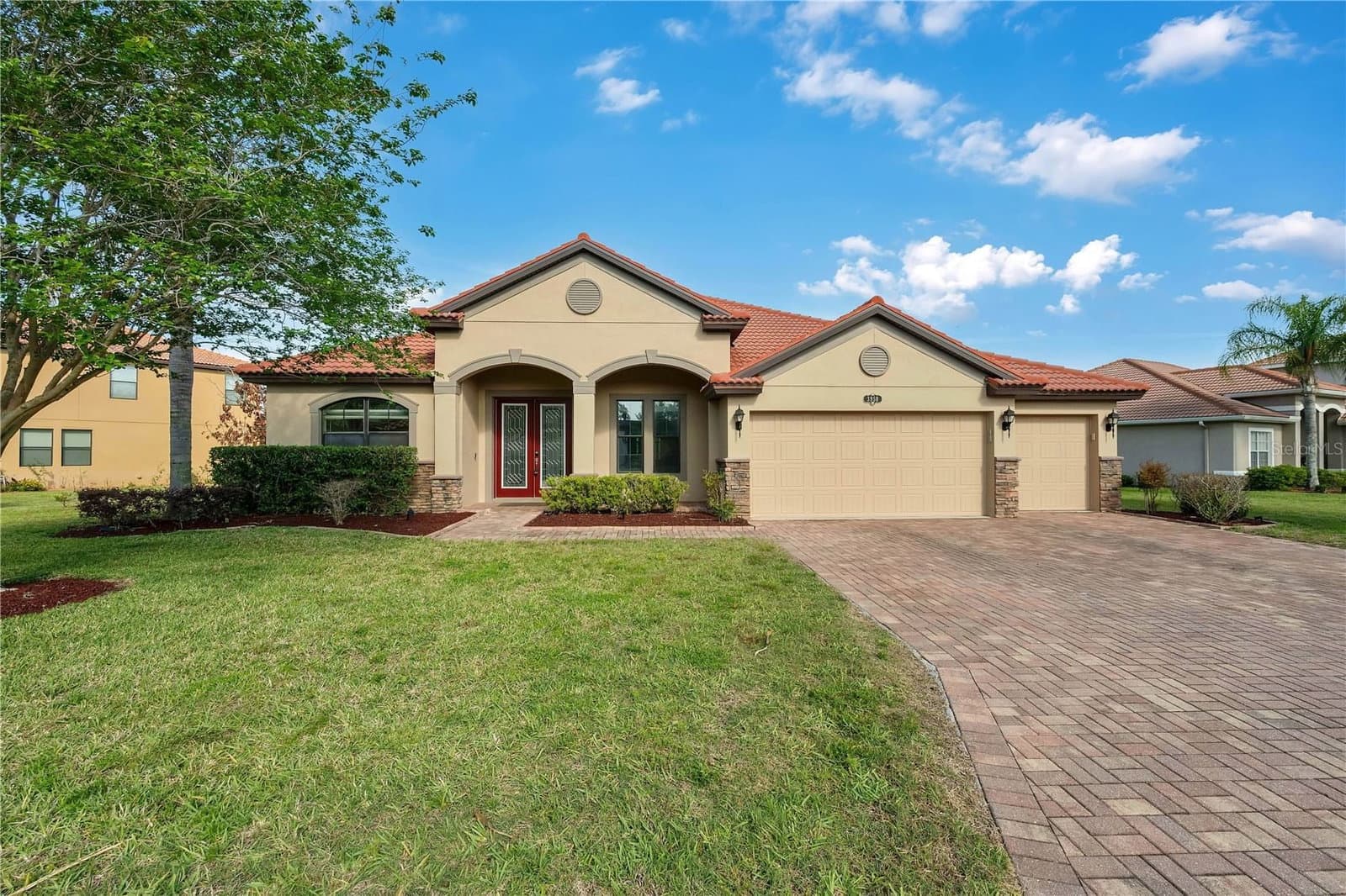 3950 SUNSET LAKE