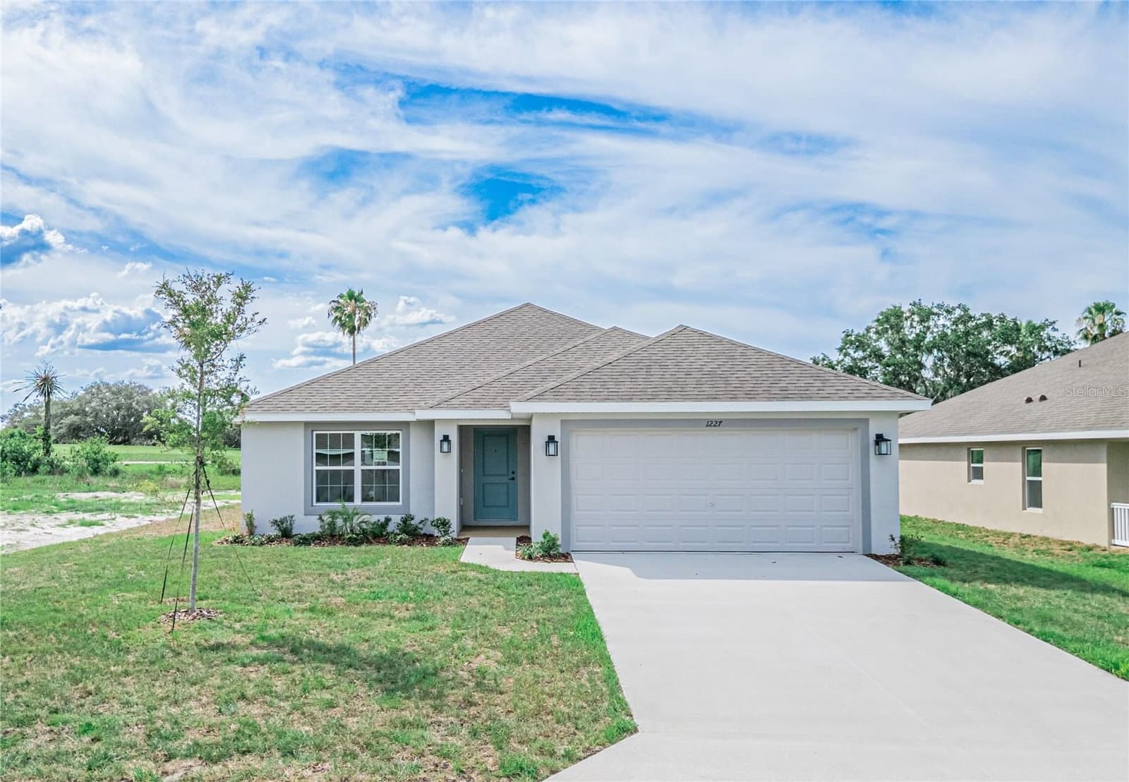 1227 HICKORY NUT