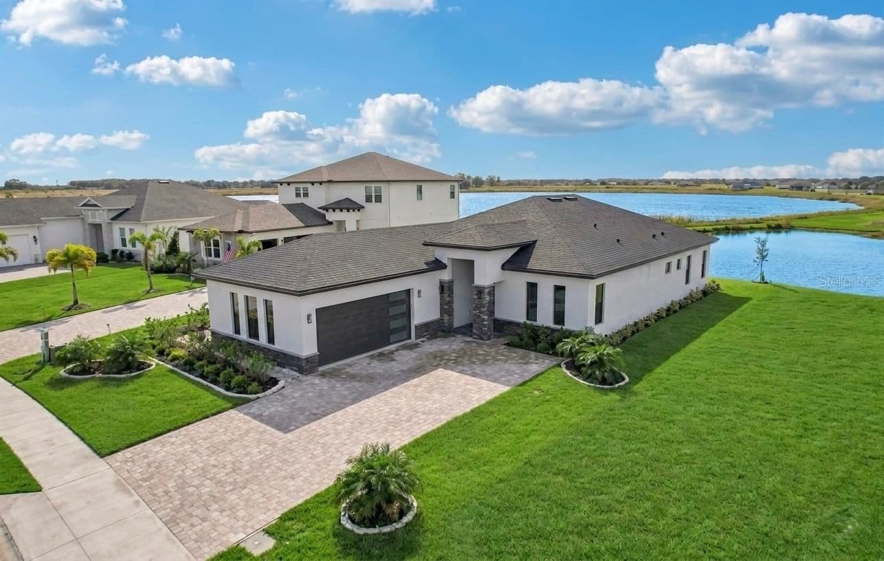 224 VALENCIA RIDGE