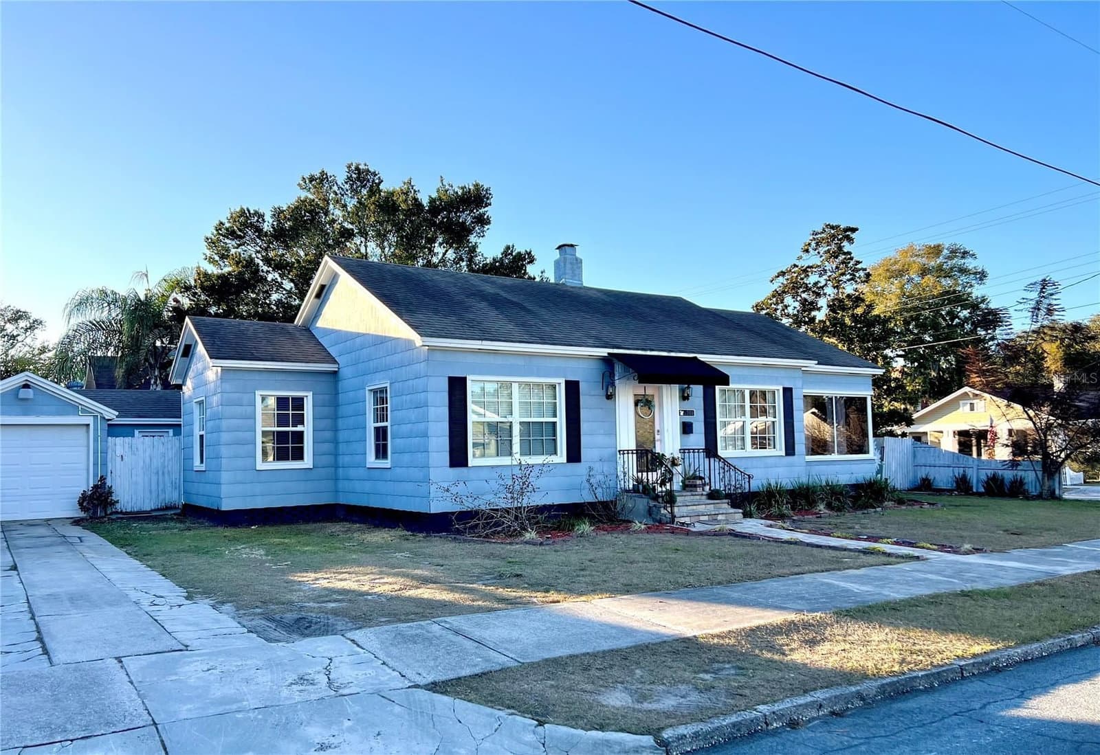 701 PARK HILL AVE