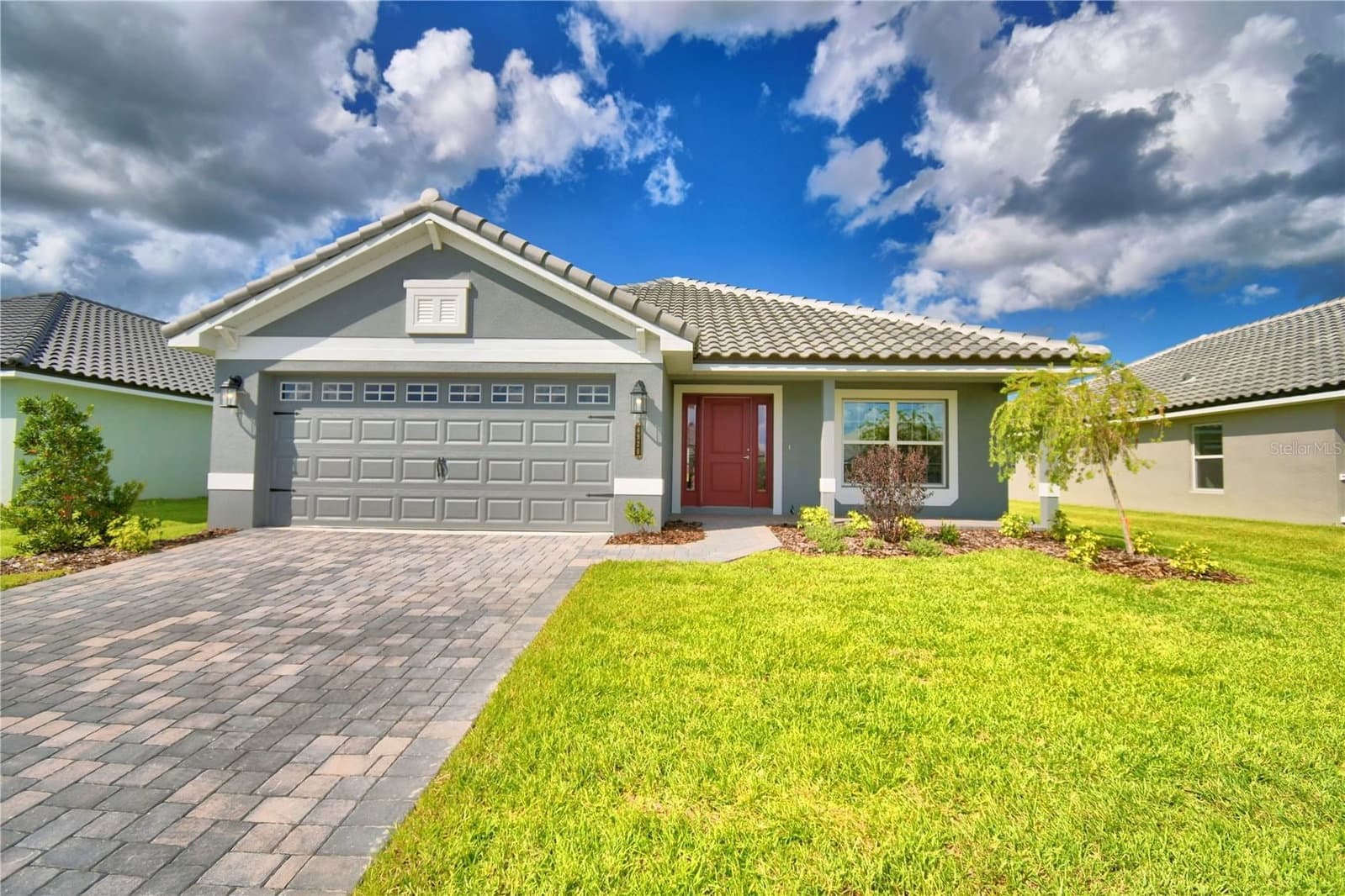 4718 GRANDVIEW GLEN
