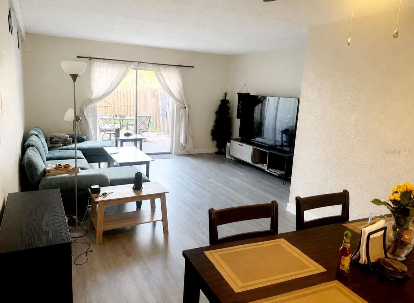 2864 SOMERSET PARK