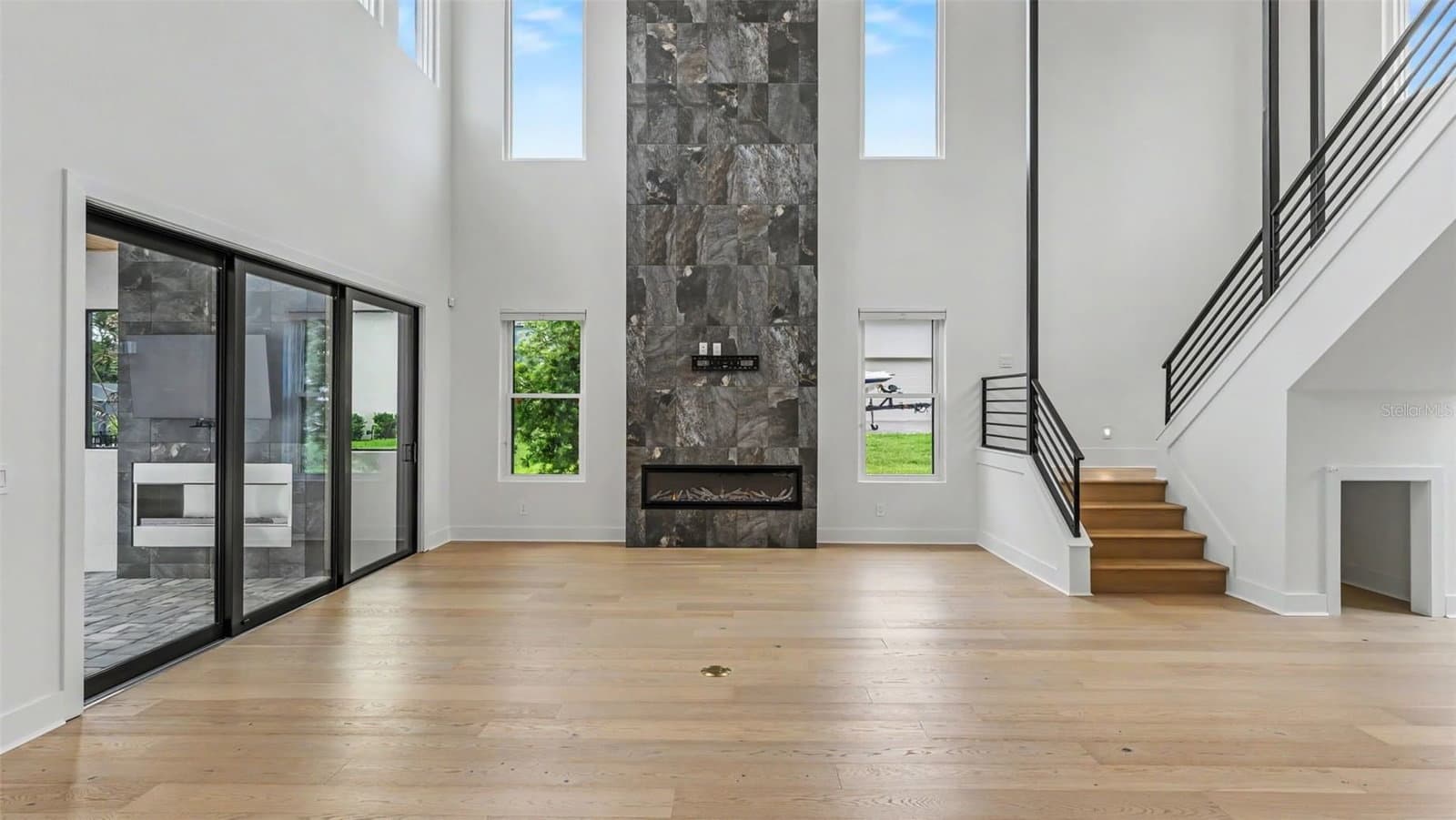 5411 DELPHI HILLS