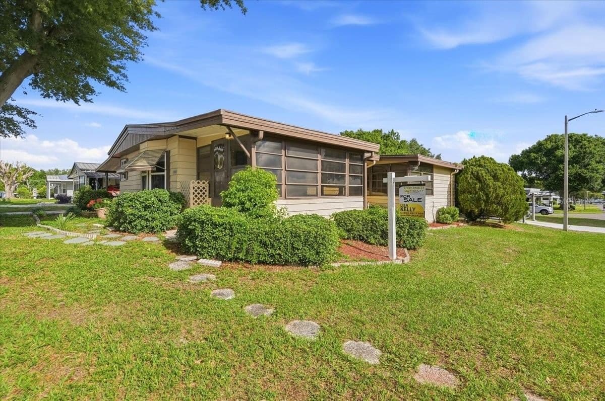 1603 FOXWAY