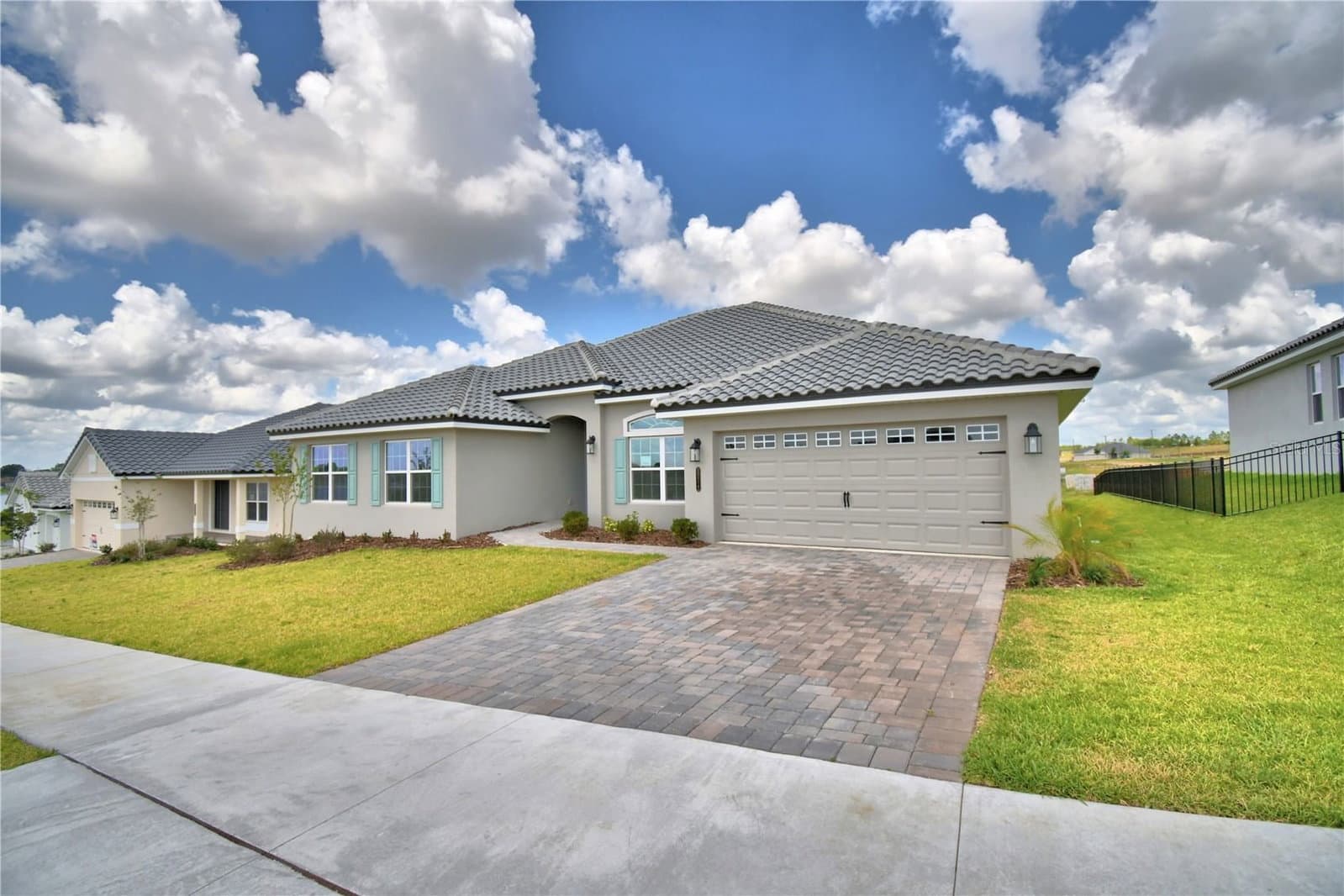 4270 JULIANA LAKE
