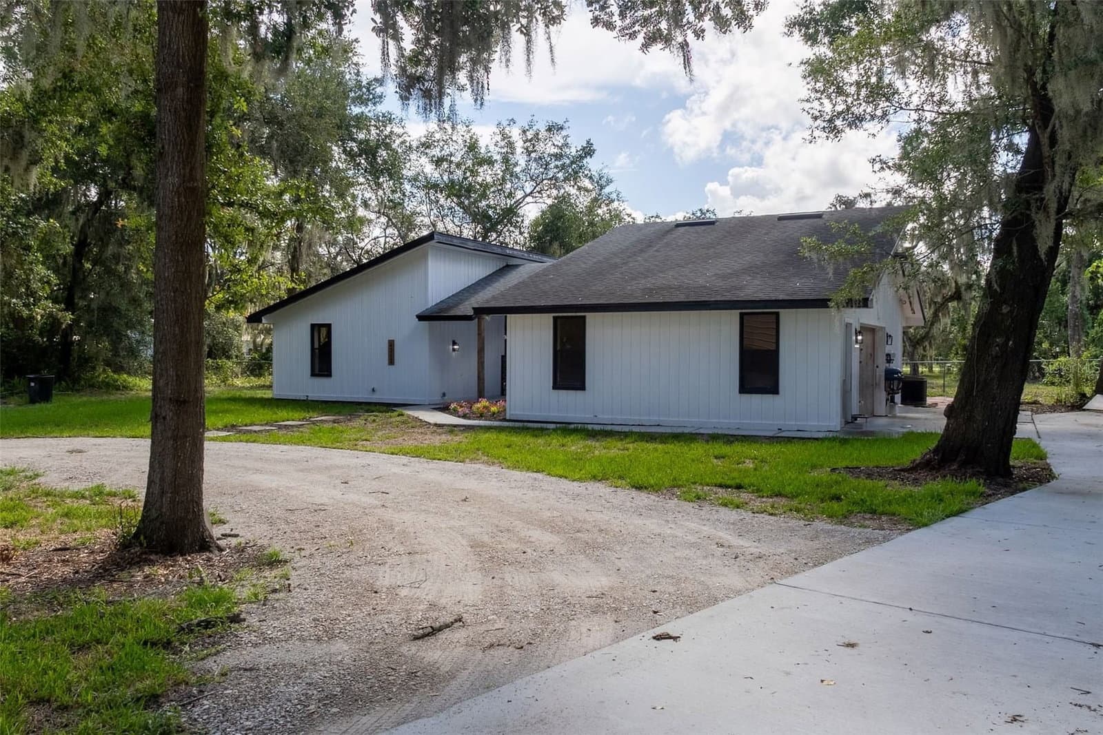 4212 HOMEWOOD