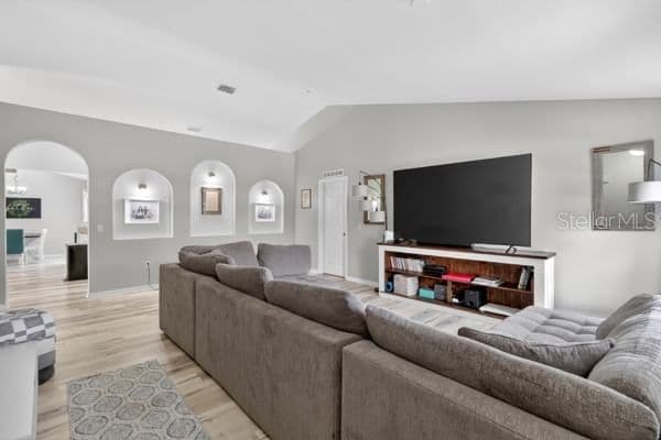 3857 SLEEPY HILL OAKS